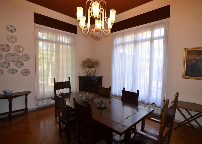 Furry Frinds With Family 펜션