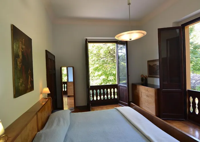 Furry Frinds With Family *